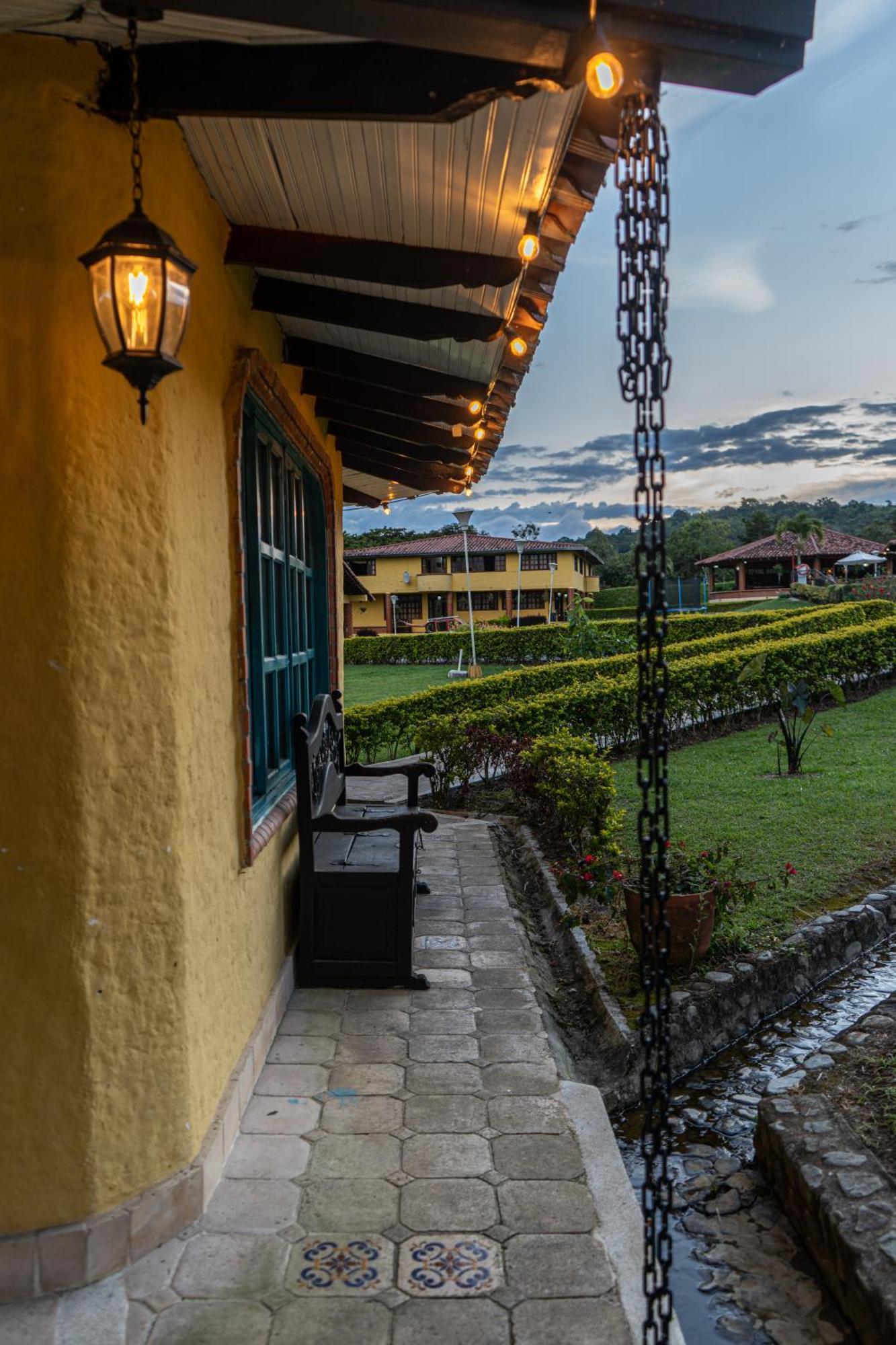 Hotel Osadia Ventura Calima Exterior photo